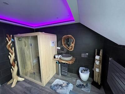 РОЗКІШНО МЕБЛЬОВАНА КВАРТИРА З ЗОНОЮ ВЕЛНЕС – 1736271671_46ee66.jpg
