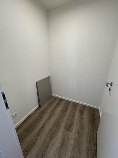 Stadtnah & naturnah: moderne, energieeffiziente 2-Zimmer-Neubauwohnung nahe Hamburg mit Smart Home – Abstellraum