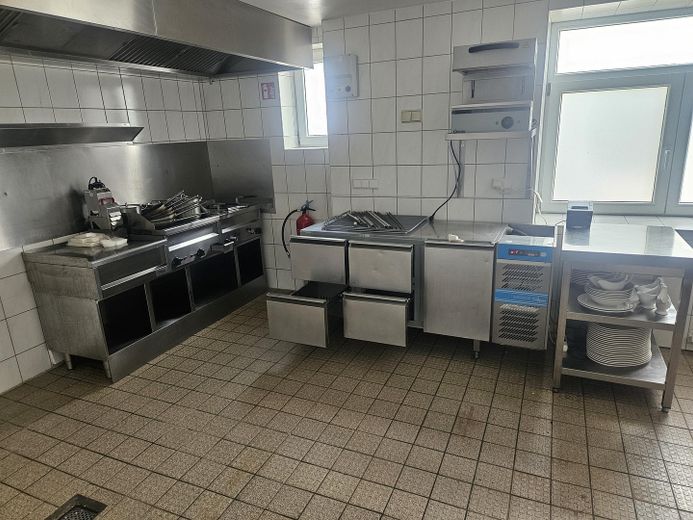 Gastätte in Fußgängerzone Oldenburg in Holstein – Küche