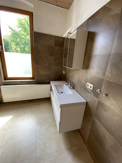 Großzügiges historisches Landhaus mit Studioatelier - familienfreundlich, Nähe Berlin, See & Wald – Bad, EG, Whg 1