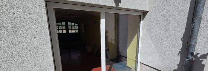 Blick von Terrasse in Flur
