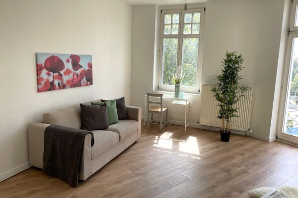 Open House: Sa. 26.9. 12 Uhr: Bezugs- +Provisionsfreie helle 1-Zi-Wohnung am Nordrand Prenzlberg