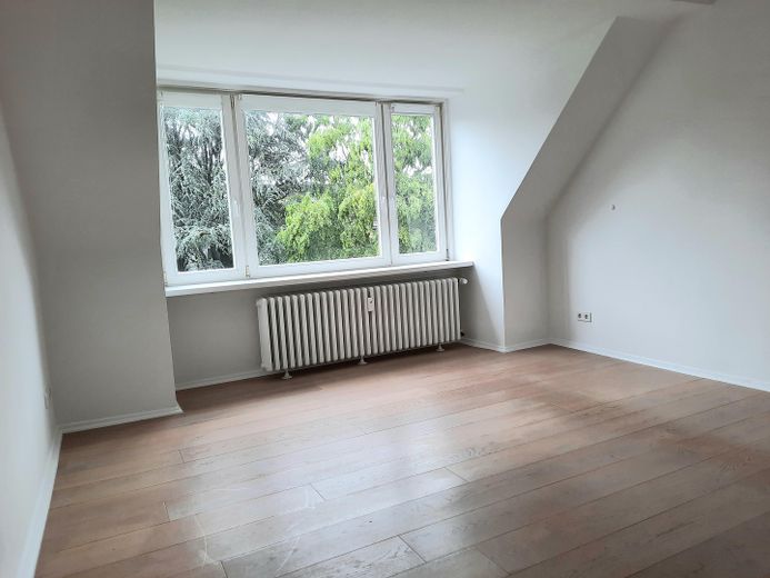 D-Bilk: Super Lage! Ruhiges umgrüntes Wohn­-Refugium mit Charme. – Wohnen