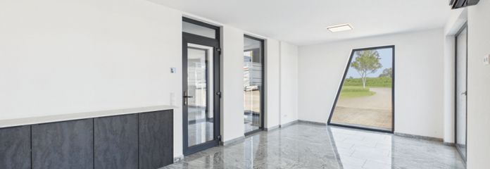 First occupancy with a border advantage: 100 m² office near Strasbourg – room to grow