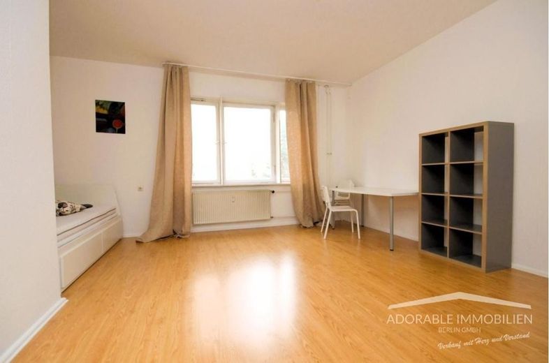 Bezugsfrei: Charmante 1-Zimmerwohnung nahe Spree und Schloss Charlottenburg, zu verkaufen – BHS 11