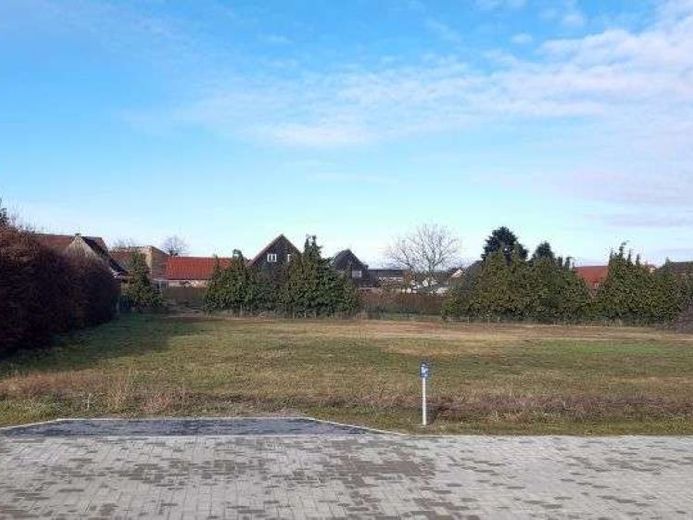 Baureifes Grundstück in kleinem B-Plan-Gebiet – Foto 1