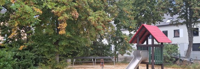 Uw nieuwe thuis voor hond en gezin met veel ruimte om te spelen – Spielplatz