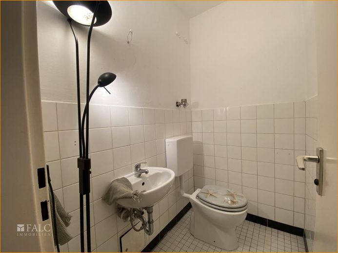 WC