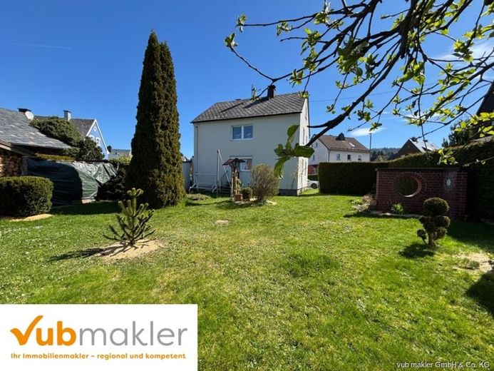 RESERVIERT !!! Solides, modernisiertes Einfamilienhaus in bevorzugter Wohnlage von Zell – Foto 1