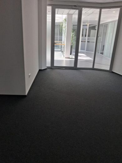 Bureau - Surface commerciale de 107 m² à louer à Zeven à partir du 01/01/2027 ou plus tôt – Wartebereich