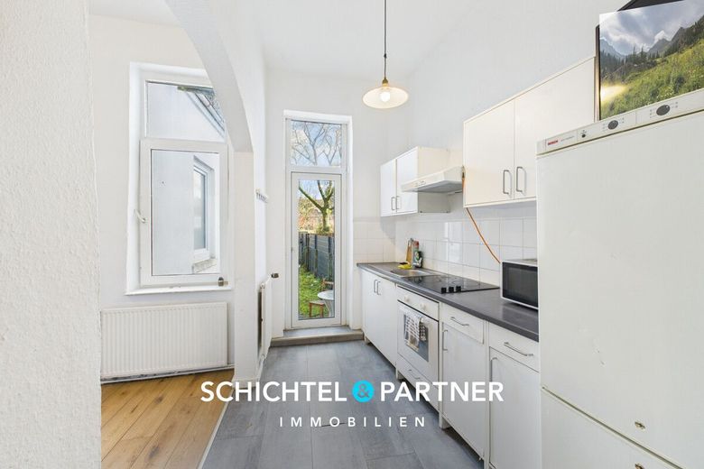 Lindenhof | Geräumiges Reihenmittelhaus Nähe Waterfront mit Ausbaupotenzial – S&amp;P | Küche