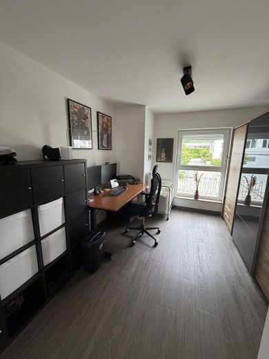 Arbeits-/Kinderzimmer