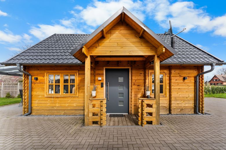Ferienhaus Lüttje Holthuus: 230 Tage Auslastung, 14.129 € Überschuss, Top Bewertung & Smarte Technik – Eingang
