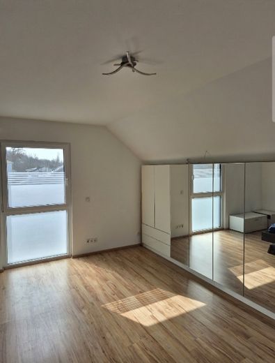 Schlafzimmer_Eltern_DG