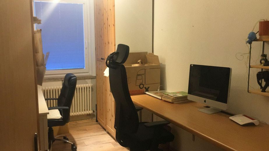 Mieszkanie dwupoziomowe 85 m² w pobliżu kampusu, bezpośrednio przy Ringgleis + 55 m² zaadaptowanej powierzchni użytkowej na poddaszu – Schlafen 3:
