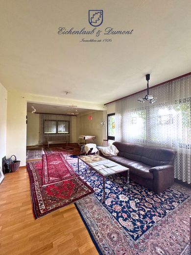 Einfamilienhaus mit ELW, tolles Grundstück mit Panoramablick über Saarbrücken – Wohnzimmer 1.OG