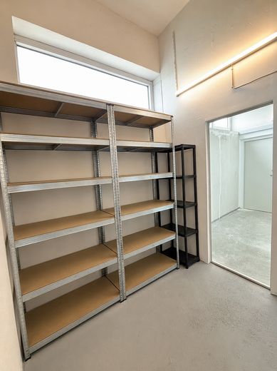 Penthouse mit großer Dachterrasse, Panoramablick & privater Sauna – Separater Kellerraum