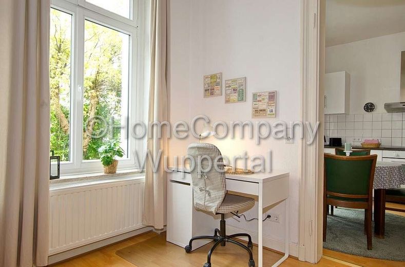 Moderne Altbauwohnung im Boho-Style mit DSL und Waschmaschine, Nähe Barmer Bahnhof und Opernhaus – 179b62e99868b69ecc7b165fce9ea503f0f60fb3.jpg