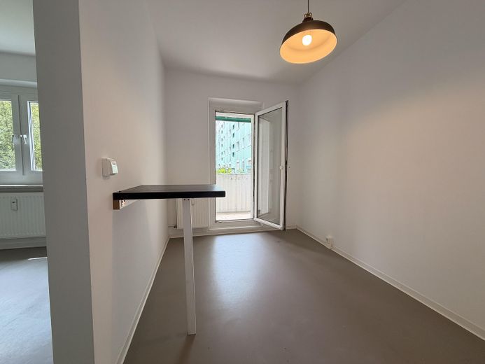 Appartamento di 2 locali al piano rialzato in Lichtenberg urbano – Küche