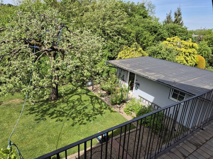 1-2 Familienhaus im Bielefelder Osten (von Privat) – Blick vom Balkon 