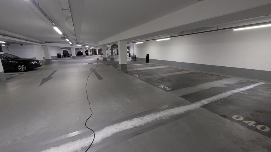 Moderne 2-Zimmer-Gartenwohnung in Rheinnähe – Barrierefreies Wohnen in Köln-Bayenthal – Tiefgaragenstellplatz