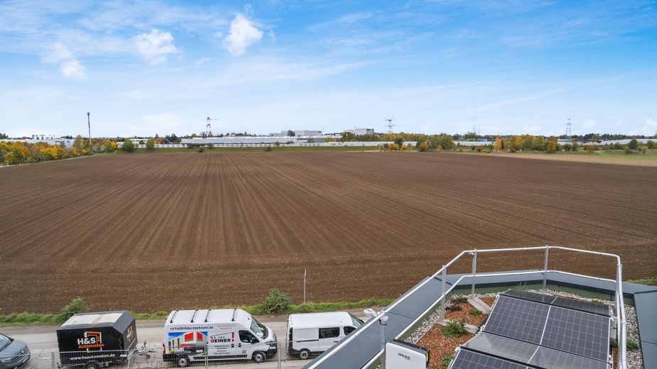 Erstbezug Neubau 3 Zimmer inkl. EBK – unverbaubarer Blick