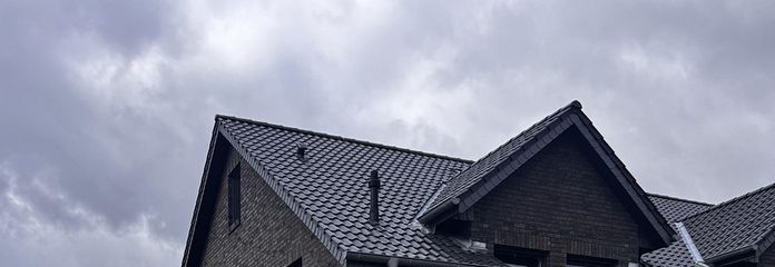 Moderne Doppelhaushälfte mit beheizter Garage, hochwertige Ausstattung mit Top-Energiewert