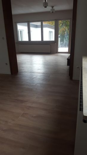 Eßzimmer zu Wohnzimmer