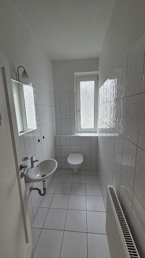 luminoso appartamento di 3,5 locali vicino all’Ostpark – Besuchertoilette