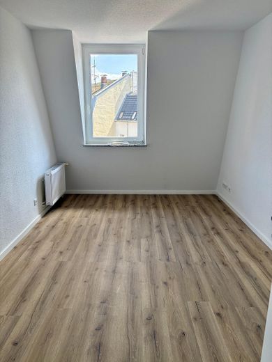 Schlafzimmer leer