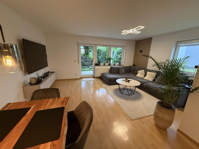 Wohnzimmer, Zugang Terrasse
