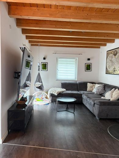 Well-maintained wooden house  200m², 8 rooms, 4 bathrooms and particularly energy-efficient building services – Photo 17