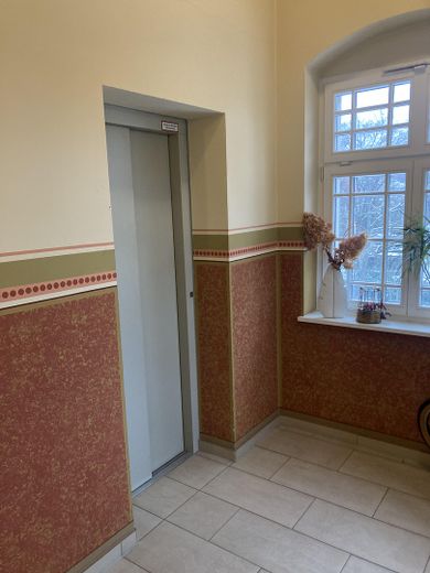 سكن مفروش فوق أسطح درسدن: شقة ميزونيت راقية من 3 غرف ومجهزة بالكامل – Fahrstuhl 1