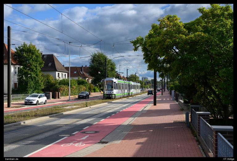 Vermietete 1-Zimmer-Wohnung mit Süd-Loggia in zentraler Lage von Hemmingen – Straßenbahn