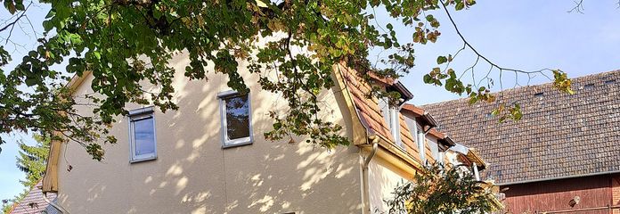 Haus mit Scheune