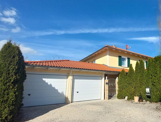 Haus: Straßenbereich