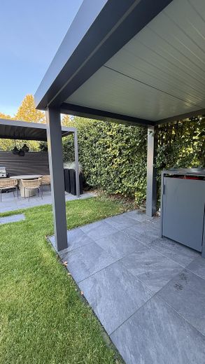 Großer Privatgarten