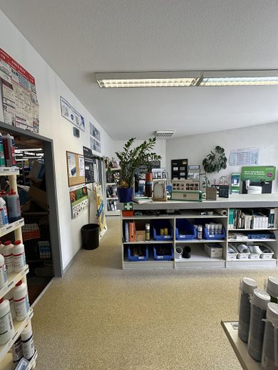 Hall as storage / workshop approx. 600 sqm with office and utility room / toilet, heated – Foto 14
