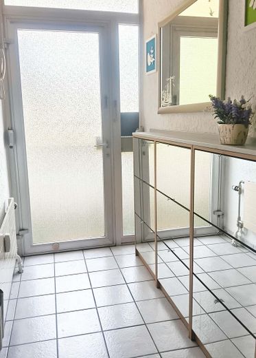 Provisionsfrei! Top Preis-Leistungs-Verhältnis (82 m²): 3 Zimmer, Balkon & TG-Platz in Horrem – Foto 3