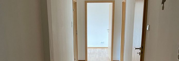 Helle Wohnung 15-10 in der Nähe der Uni – Flur