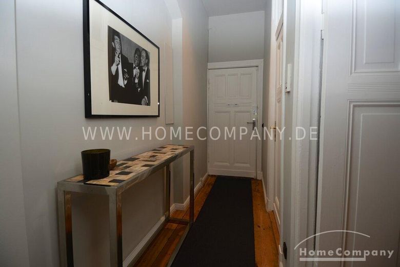 Luksusowe umeblowane mieszkanie 2-pokojowe w pobliżu Savignyplatz – 421beed128ccfdac741f38484eec394371e0522c.jpg