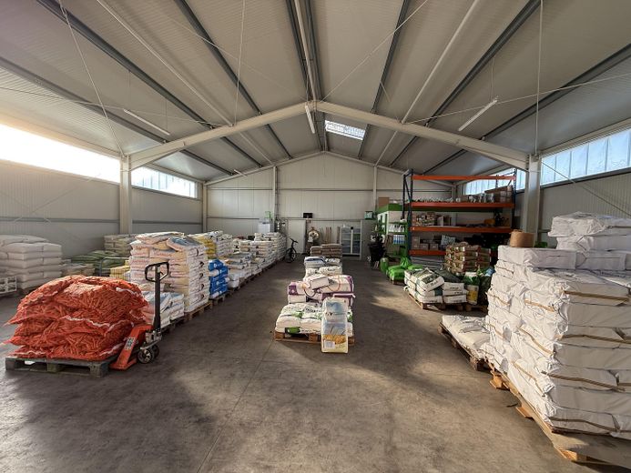 Bien immobilier commercial polyvalent avec vaste terrain d’exploitation à Mühlhausen (Thuringe) – Moderne Lagerhalle