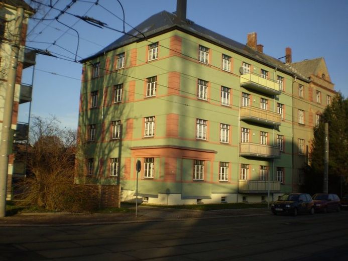 +++ für Kapitalanleger | vermiete 4-Zimmer-Maisonettewohnung mit 2 Stellplätzen +++ – फोटो 1