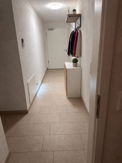 Attraktive Erdgeschosswohnung mit Terrasse & großem Garten – Foto 7