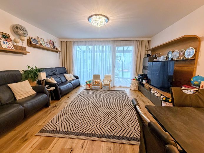 Casa familiare del 2021 a Bellenberg, Neu-Ulm | 5 locali | Giardino | Garage | senza provvigione – Foto 4