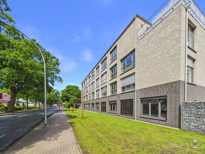 Bürofläche in Frequenzlage von Kreyenbrück // Erstbezug // Kreyenbrück // Oldenburg – Eden-Ehbrecht-Immobilien_Gewerbe_Bürofläche_Vermietung_005