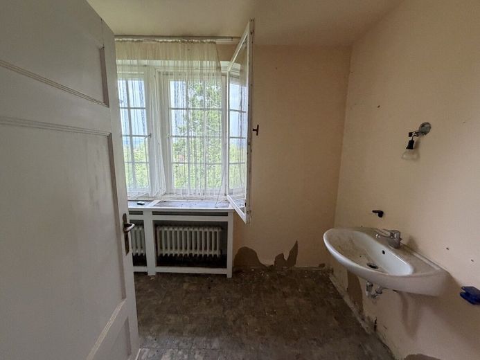 Denkmalgeschützte Fabrikantenvilla an der Weser - Parkgrundstück mit drei zusätzlichen Bauplätzen – Bild 19
