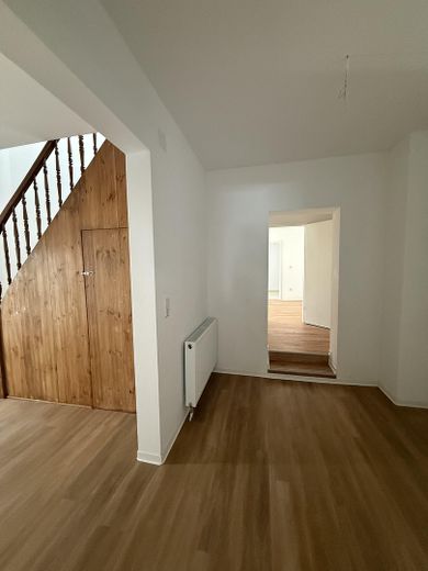 Fully renovated single-family house with modern extension – Flurbereich