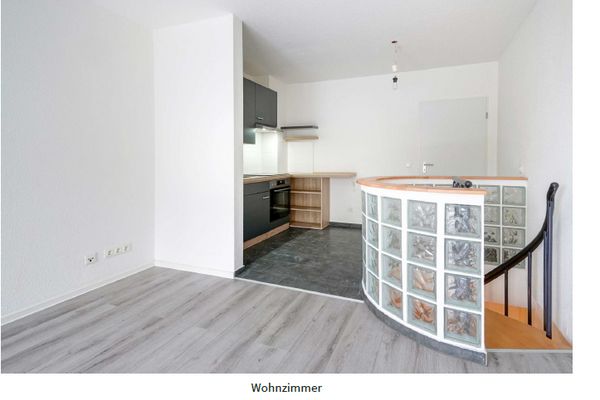 2 locali su 2 piani, terrazza, garage sotterraneo, confine con Neukölln, Marienfelde