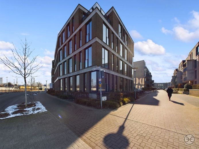 Eden-Ehbrecht-Immobilien_Vermietung_Büro_Alter-Stadthafen_002